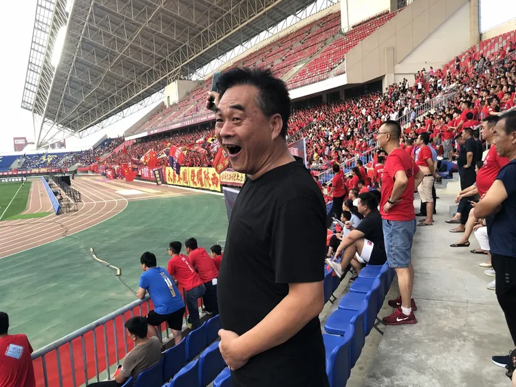 Ning重返赛场，比赛规则变更首场状态出色，日本队观众沸腾！的简单介绍