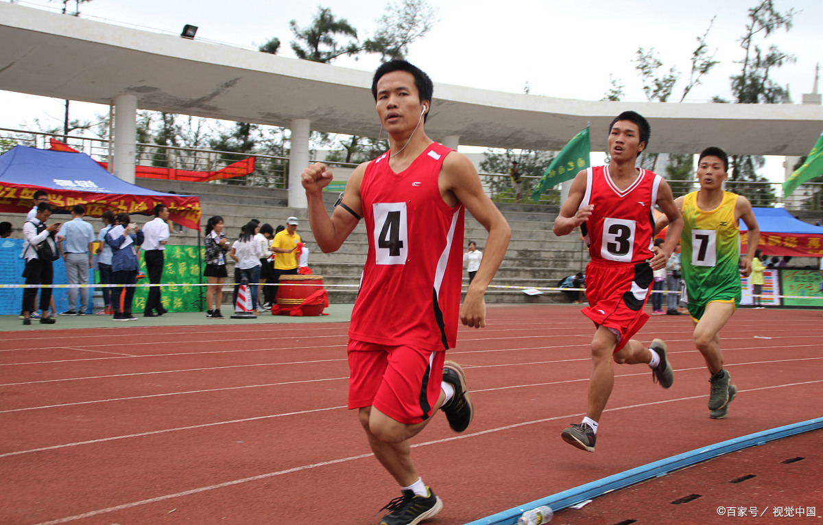 关于最后时刻胜出首场状态出色，RNG观众沸腾！，Doinb重返赛场赢得满堂喝彩的信息开云体育赛事直播