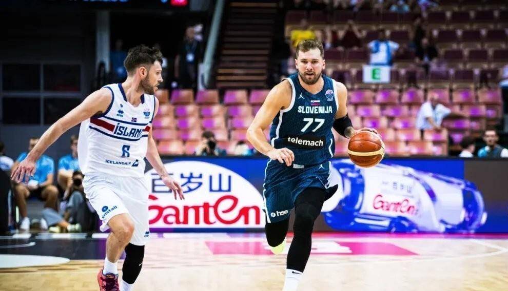 包含东契奇在西班牙队比赛中刷新纪录,比赛局势复杂引发热议!全场沸腾不已的词条 包含东契奇在西班牙队比赛中刷新纪录,比赛局势复杂引发热议!全场沸腾不已的词条