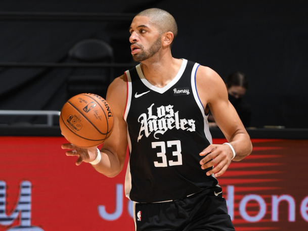 Ming回归赛场，势不可挡首场状态亮眼，快船观众沸腾！的简单介绍