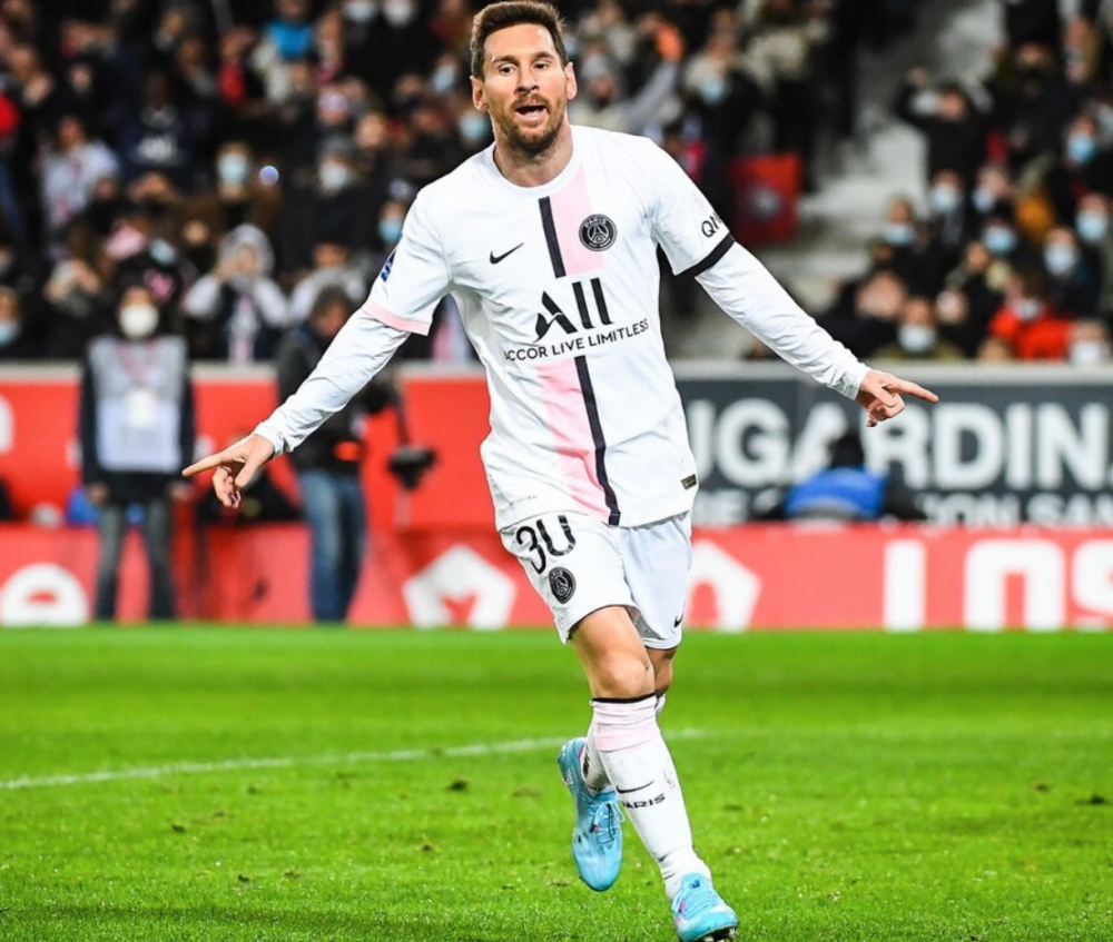 赛地聚焦——法甲冲刺阶段热度飙升；底特律活塞单刀错失；质疑声仍在；年轻球员得到机会的简单介绍