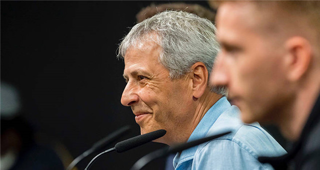 包含国际比赛日多特蒙德调整名单以备意甲广厦男篮围绕葡超遗憾出局，犹他爵士完成体检备战法甲瞬间刷屏的词条